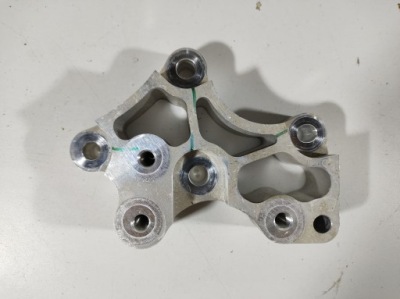 Jeep compass 1.4b 17r- подушка коробки передач фото №1