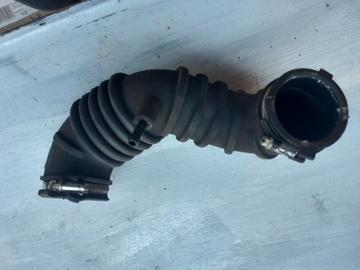 Mitsubishi colt vi 1.5 smart труба повітрозабірник mn135109 фото №1