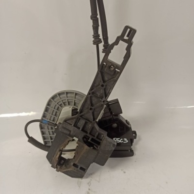 Hyundai tucson iii замок дверь правый задняя 81420-d7510 фото №1