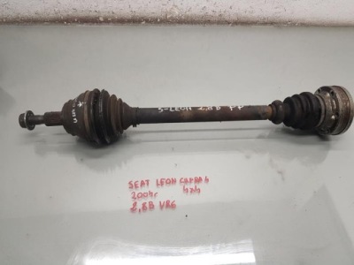 Привідний вал правий 4x4 seat leon 1m cupra 2.8 vr6 фото №1