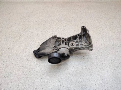 Кронштейн кронштейн кронштейн генератора renault megane 2 1.5 dci - 8200072727 фото №1