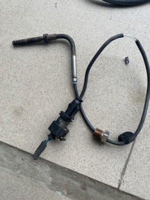 Suzuki swift mk7 1.3 ddis 18213-68l60 датчик вихлопних газів фото №1