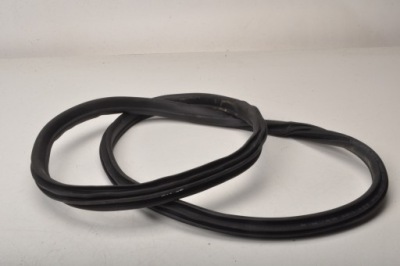 Bmw 2 f44 gran coupe прокладка дверь p2 7483099 левый задняя фото №1