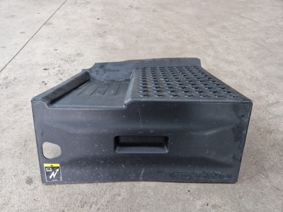 Защита корпус крышка аккумулятор volvo fh 4 2013- фото №1