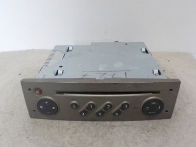 Renault clio 3 радіо заводський kod 8200394090 фото №1