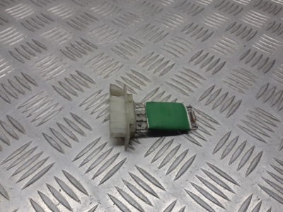 Резистор резистор вентилятор opel corsa c 1.0 12380 фото №1