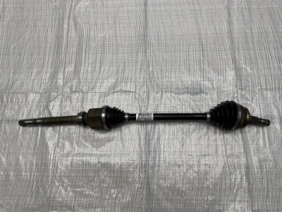 Приводной вал fiat grande panda 9846564580 фото №1