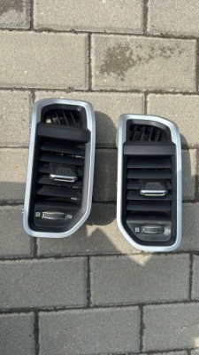 Dodge ram v 1500 19- решітка обдув з консолі панелі ліва фото №1
