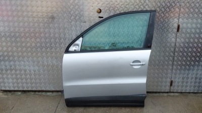 Дверь левая передние vw tiguan 07-16 lak: la7w фото №1