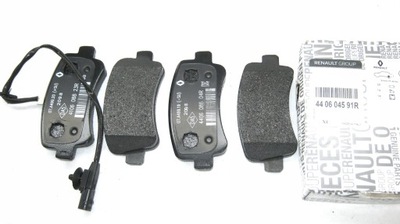 Гальмівні колодки задня master iii 3 iv movano 2.3 dci оригінал фото №1