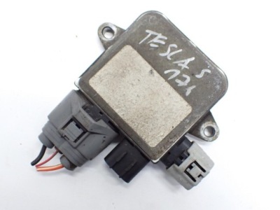 Модуль блок керування вентиляторів tesla model s 18r фото №1