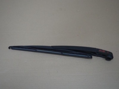 Рычаг дворники крышки багажника peugeot 208 ii фото №1