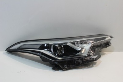 Лампа правая перед toyota chr c-hr full led 81110-f4031-00 фото №1