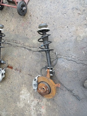 Левая поворотный кулак 1.0 sce dacia sandero ii 2 фото №1