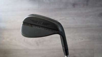 Titleist SM8 BLACK WEDGE 48 STOPNI