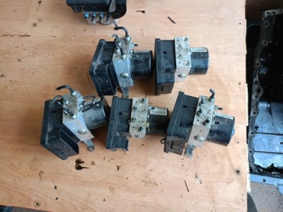 Bmw оригінальний номер 6791521 насос гальмівна фото №1