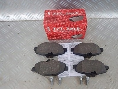 Mercedes e klasa w211 гальмівні колодки передні перед фото №1