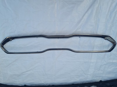 Kia proceed gt line решітка середня хром спойлер фото №1