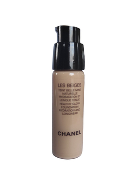 Chanel Les Beiges w Podkłady - Makijaż 
