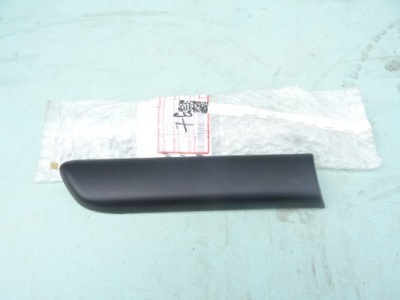 Молдинг крыло задняя правая fiat punto 99-03 фото №1