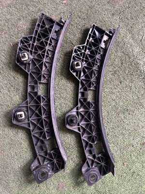 Mazda cx3 кронштейн бампера задня l+p 15- фото №1