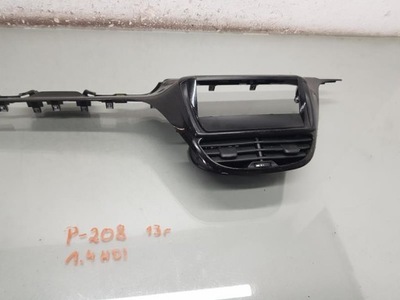 Рамка радио решётка обдув peugeot 208 i фото №1