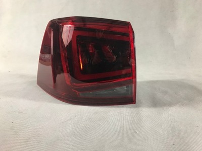 Seat оригинальный номер 7n5945207 лампа задняя комбинированная фото №1