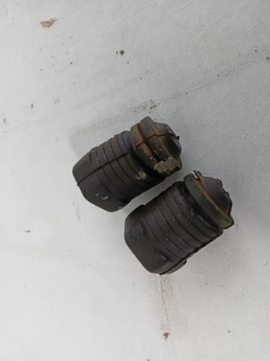 Ford mustang v 10-14 отбойник резиновый элемент крышки капот фото №1