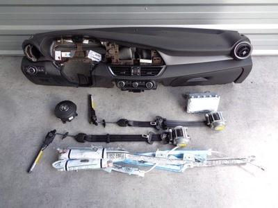 Alfa romeo giulia панель приладів консоль подушка безпеки org фото №1