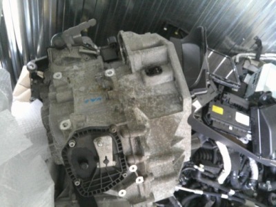 Uag коробка передач передач автоматична коробка передач dsg vw t-roc 1.5 tsi evo 150 hp fwd фото №1