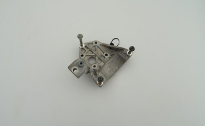 16 camaro ss кронштейн кронштейн компрессора кондиционера фото №1