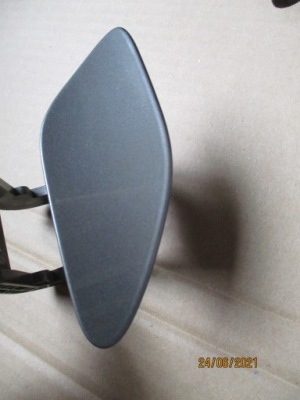 Mercedes glk w204 lift заглушка розпилювача права фото №1