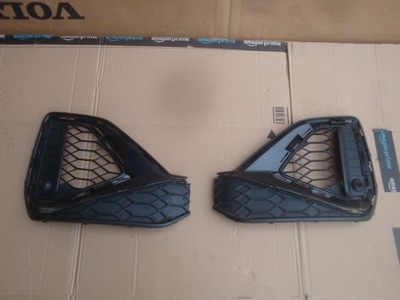 Audi sq2 решітка бампера передня ліва фото №1