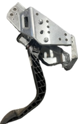 Opel zafira b 1.6b педаль зчеплення 13192503 фото №1