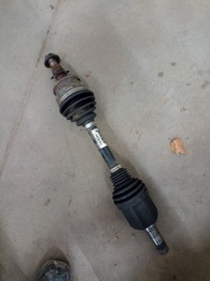 Opel zafira c 2.0cdti приводной вал левая автоматическая коробка передач 13348262 фото №1