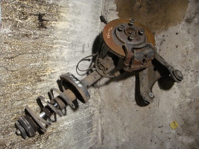 Renault twingo ii 1.5 dci амортизационная стойка левый поворотный кулак фото №1