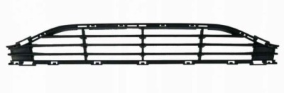 Volvo v40 2012-2019 решётка радиатора w бампер средняя фото №1