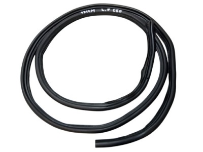 Прокладка дверь левый перед bmw e60 7033774 фото №1