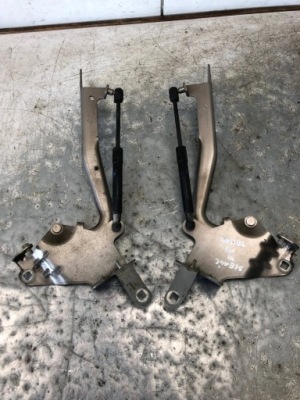 Петлі капот renault scenic iii tehnk 654000004r 654010004r фото №1