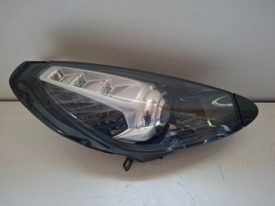 Лампа перед права ferrari california фото №1