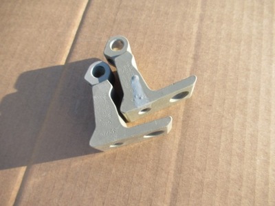 Петля дверь правый skoda octavia ii фото №1