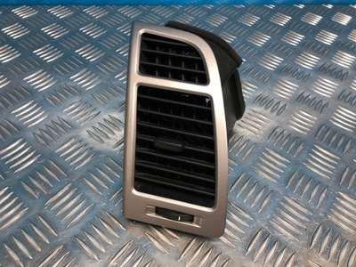 Hyundai i20 lift 12- решётка обдув левая фото №1