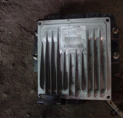 Renault clio iii 1.5 dci 05-11 бортовий комп'ютер блок керування фото №1