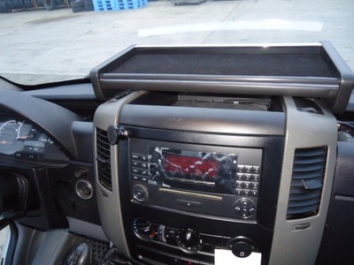 Полиця середня bus van volkswagen crafter 906 фото №1