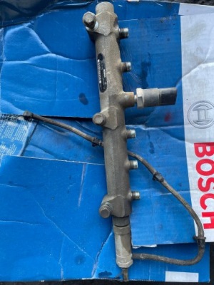 Vw lt 2,8 tdi 156 km молдинг распределитель common rail фото №1