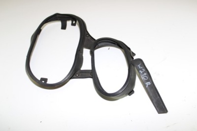 Mercedes w210 прокладка лампи фара права передня 144274-00 фото №1