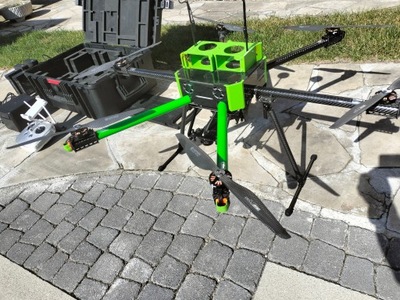 Dron DJI V6 Hexaccopter