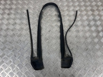 Прокладка кришки багажника tesla model x 104851100c фото №1