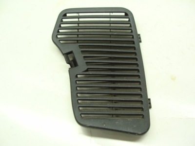 Opel astra g заглушка лампи правий задня 90562506 фото №1