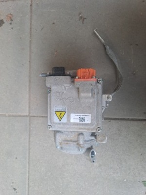 Компрессор кондиционера dacia spring 926006978r фото №1